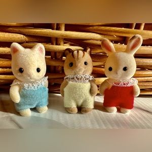 Calico Critters Baby Friends